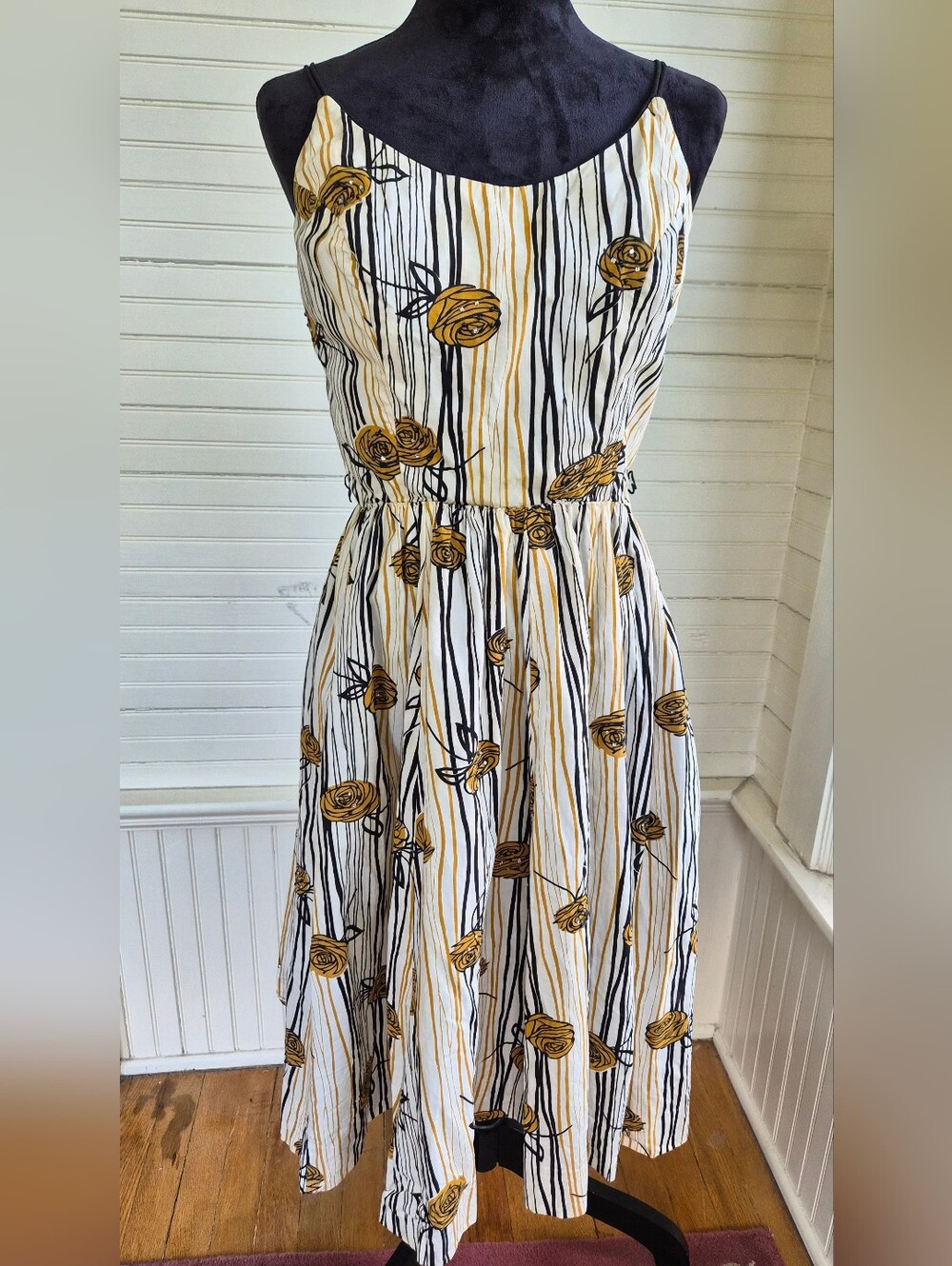 Vintage Lee Wentley 1960s Yellow Rose Print Dress | M/L